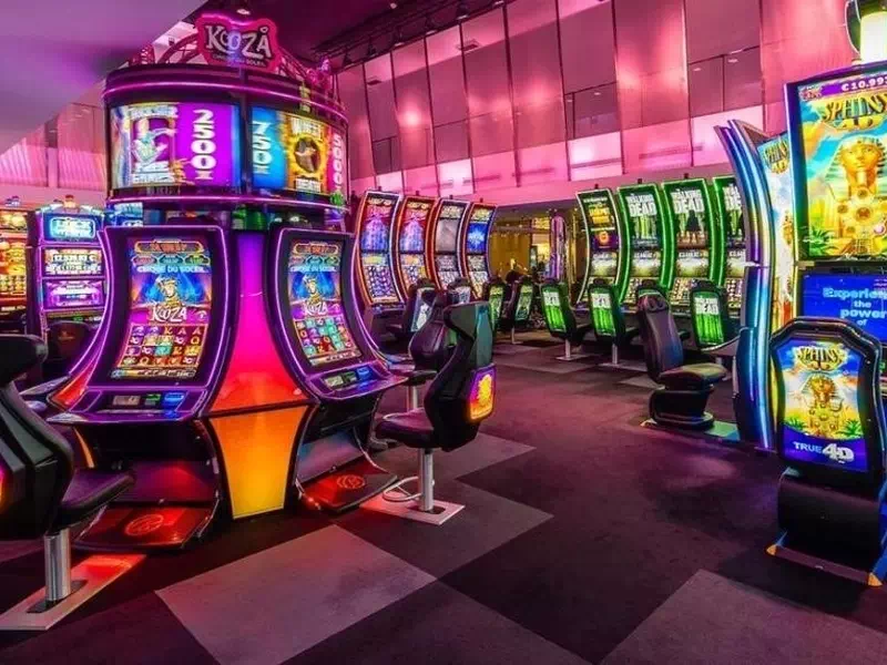 Jums vairs nav jātaupa nauda ceļojumam uz Lasvegasu, ar Live kazino spēlēm no Evolution Gaming un citiem pazīstamiem nodrošinātājiem Vegasa dodas pie Jums