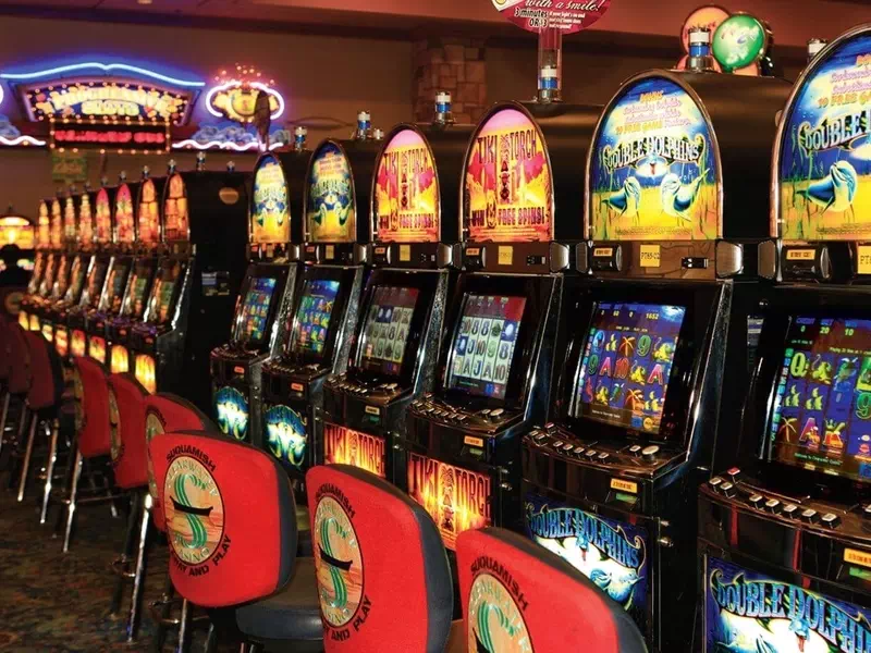 Džekpota laimesta iespējas pieaug, izvēloties kazino ar vairāk tādu spēļu