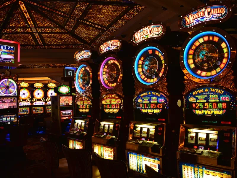 Kā jaunākās tehnoloģijas revolucionēs kazino spēles