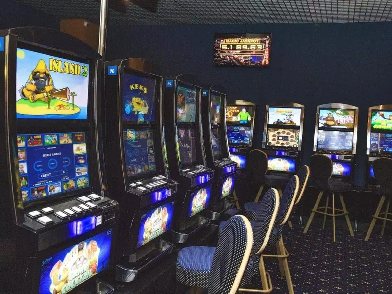 Latvijas online kazino ar vairāk nekā 2000 spēļu automātiem un vairāk nekā simts galda un kāršu spēlēm