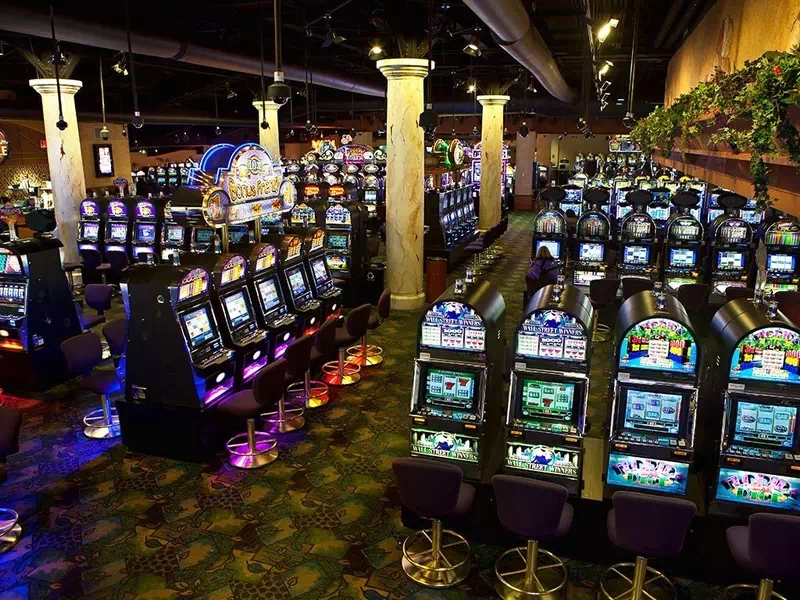 Lejupielādējiet kazino programmatūru, lai piedalītos tiešsaistes kazino turnīrā
