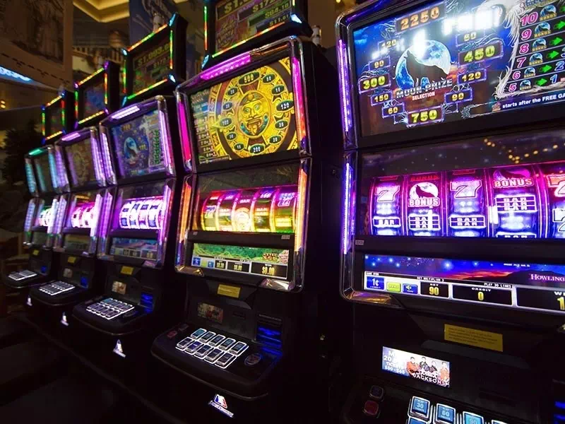 Lielāks spēļu klāsts tiek piedāvāts online kazino, nekā sauszemes kazino