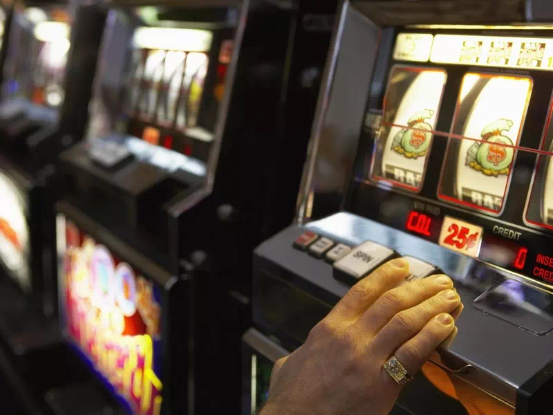 Pieaugošais viedtālruņu lietojums veicina online kazino pieaugumu