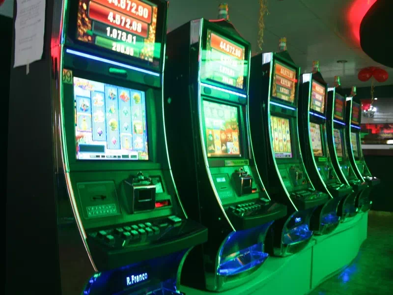 Šis ir licencēts kazino, kas garantē drošību un uzticamību spēlētājiem