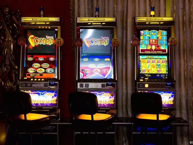 Tiešsaistes kazino Vulkan Vegas piedāvā ģenerozu iepazīšanās bonusa paketi jaunajiem spēlētājiem