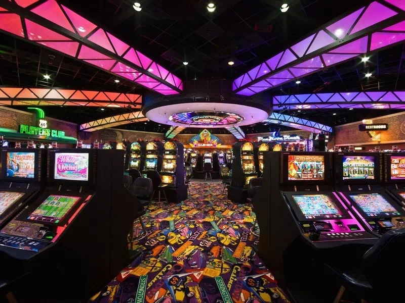 Tūrepēti sauszemes kazino piedāvājums parasti ir ierobežotāks