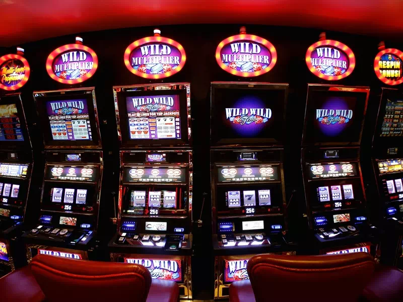 Vairums kazino piedāvā laimēto naudu pārskaitīt uz to pašu bankas kontu no kura veici iemaksu